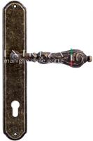 Дверная ручка Extreza "GRETA" (Грета) 302 на планке PL01 CYL Античная бронза F23