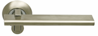 Дверная ручка на розетке Archie Sillur 133  матовый хром /хром